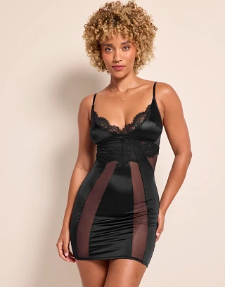 Elvira Black Unlined lingerie bundle Model 2