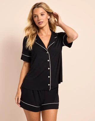 Jane1 C1 Black sleepwear bundle Model 1