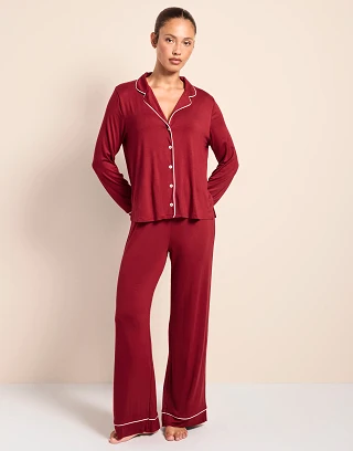 Matilda1 C1 Dark Red sleepwear bundle Model 1