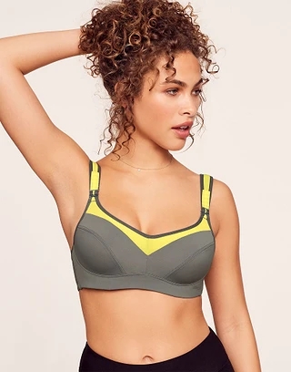 Maho Dark Gray Contour activewear bundle Model 1