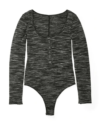 Havyn Black lounge bundle Still 2