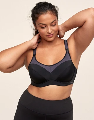 Maho Black Plus Contour activewear bundle Model 2