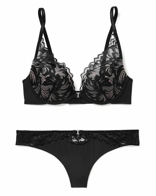 Lily Black 2 Push Up bra bundle Still 2