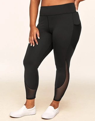 Ava Legging Black Plus activewear bundle Model 2