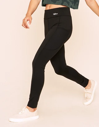 Emberly Black activewear bundle Model 1