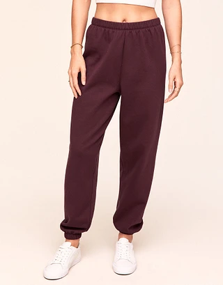 Kaylie Red lounge bundle Model 1