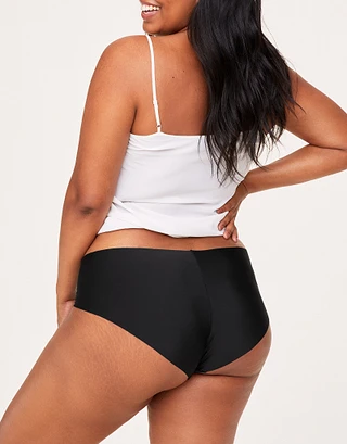 3-Pack Leto Invisible Hipster Black Plus panty pack Model 1