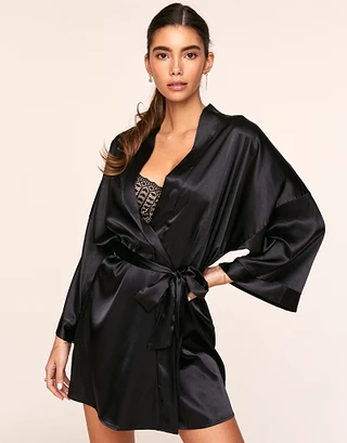 Romina Black sleepwear bundle Model 1