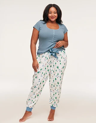 Caileigh Medium Blue Plus sleepwear bundle Model 2