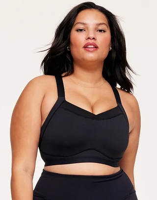 Brylee High Support Black Plus Contour activewear bundle Model 2