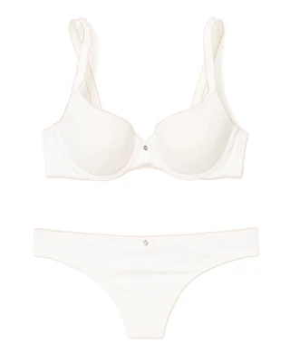 Ellisandra B1 White 2 Contour bra bundle Still 2