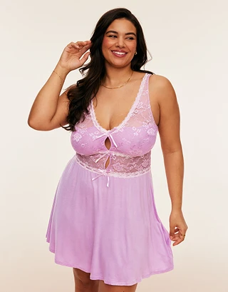 Eliana Medium Purple Plus sleepwear bundle Model 2