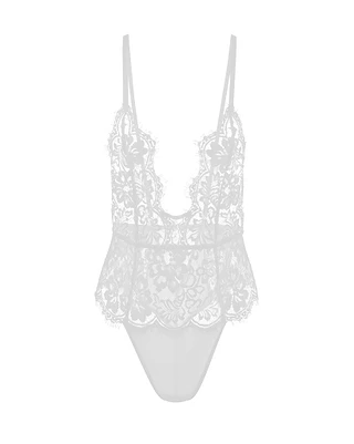 Anouchka White Unlined lingerie bundle Still 2