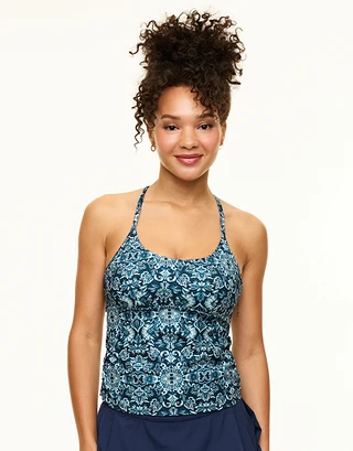 Jaden Geo Blue Contour activewear bundle Model 1