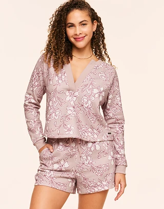 Lesley Floral Beige lounge bundle Model 1