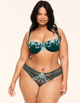 Daphne Floral Green 4 Plus Contour bra bundle Model 1