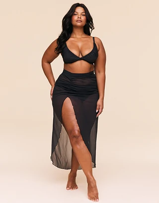 Nirina Black Plus swimwear bundle Model 2