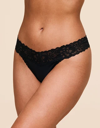 Kourtnie C1 Thong Black panty bundle Model 1
