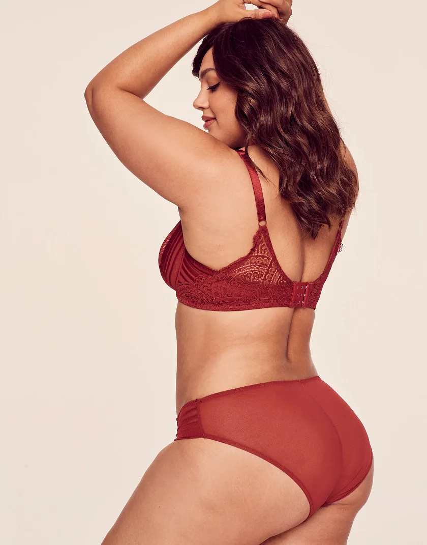 Ozette Dark Red 2 Unlined bra bundle Model 3