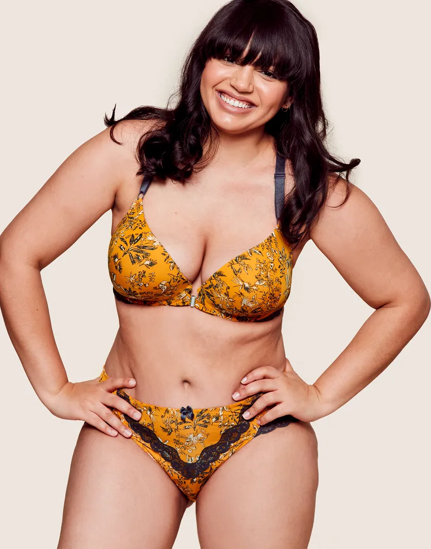 Alexis Animal Yellow 2 Lightly Lined bra bundle Model 3