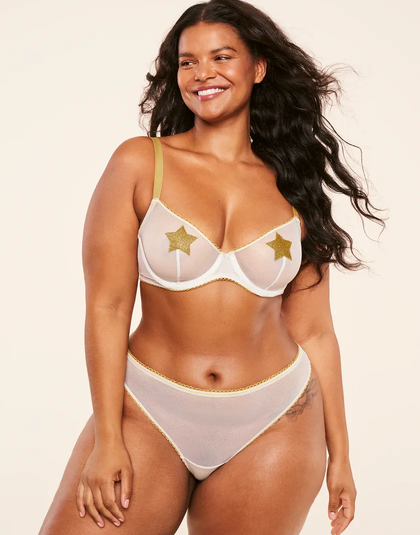 Alyshia Medium Beige 3 Unlined bra bundle Model 5