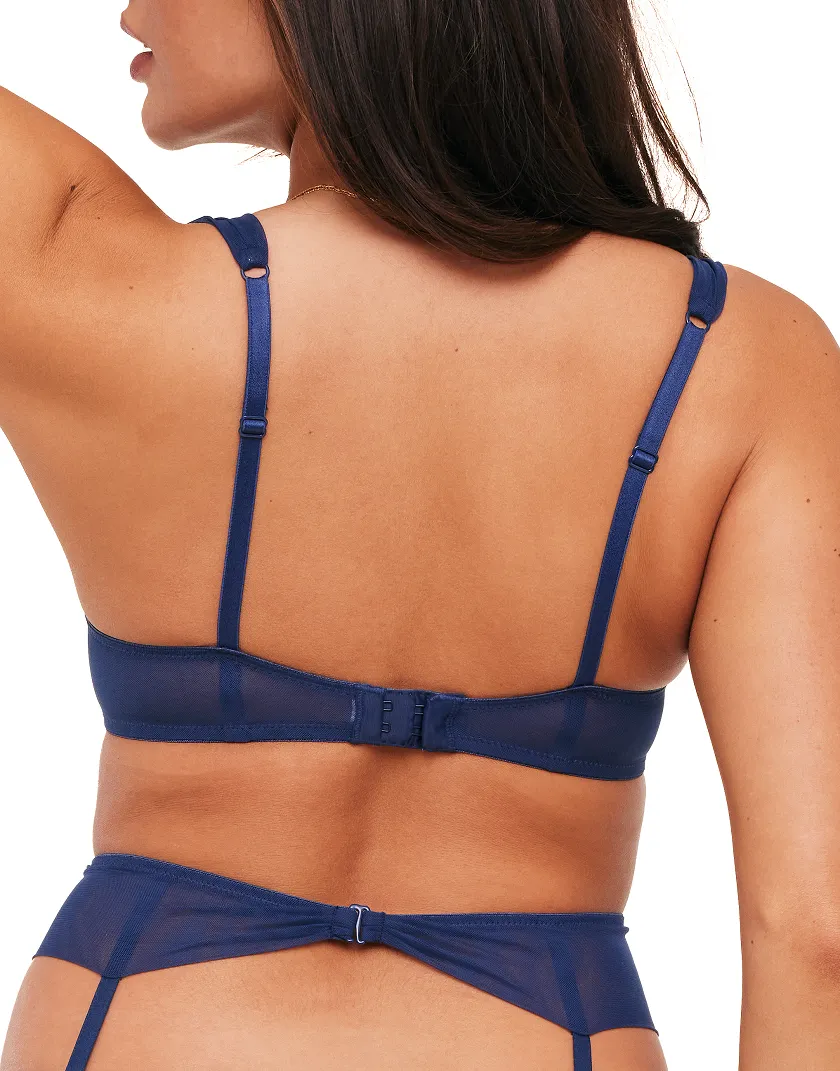 Sofia Dark Blue 4 Contour bra bundle Model 3