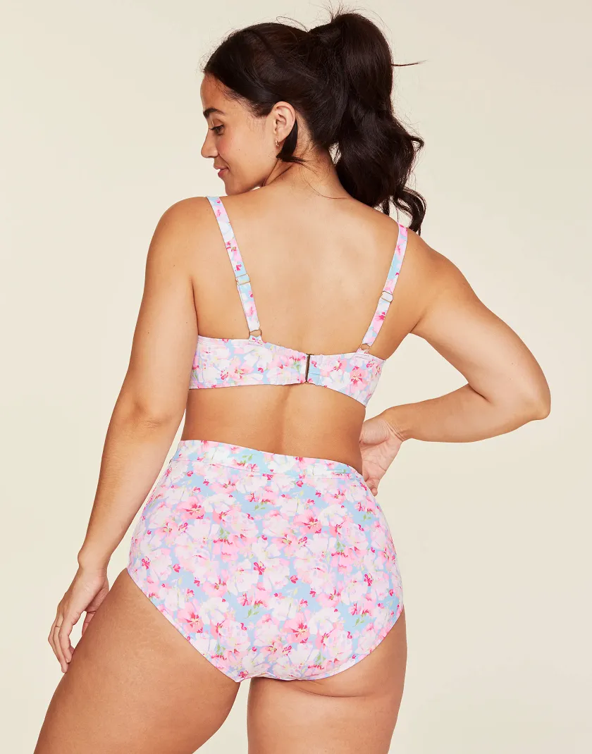 Vivien Floral Blue 2 Contour swimwear bundle Model 8
