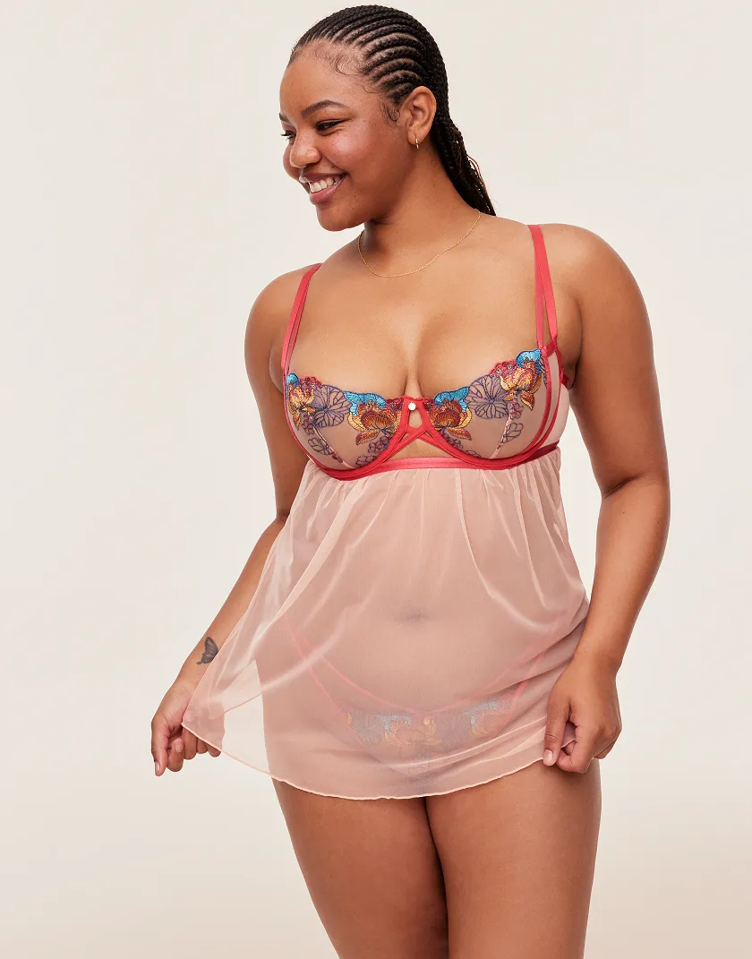 Delilah Floral Beige 2 Unlined lingerie bundle Model 2