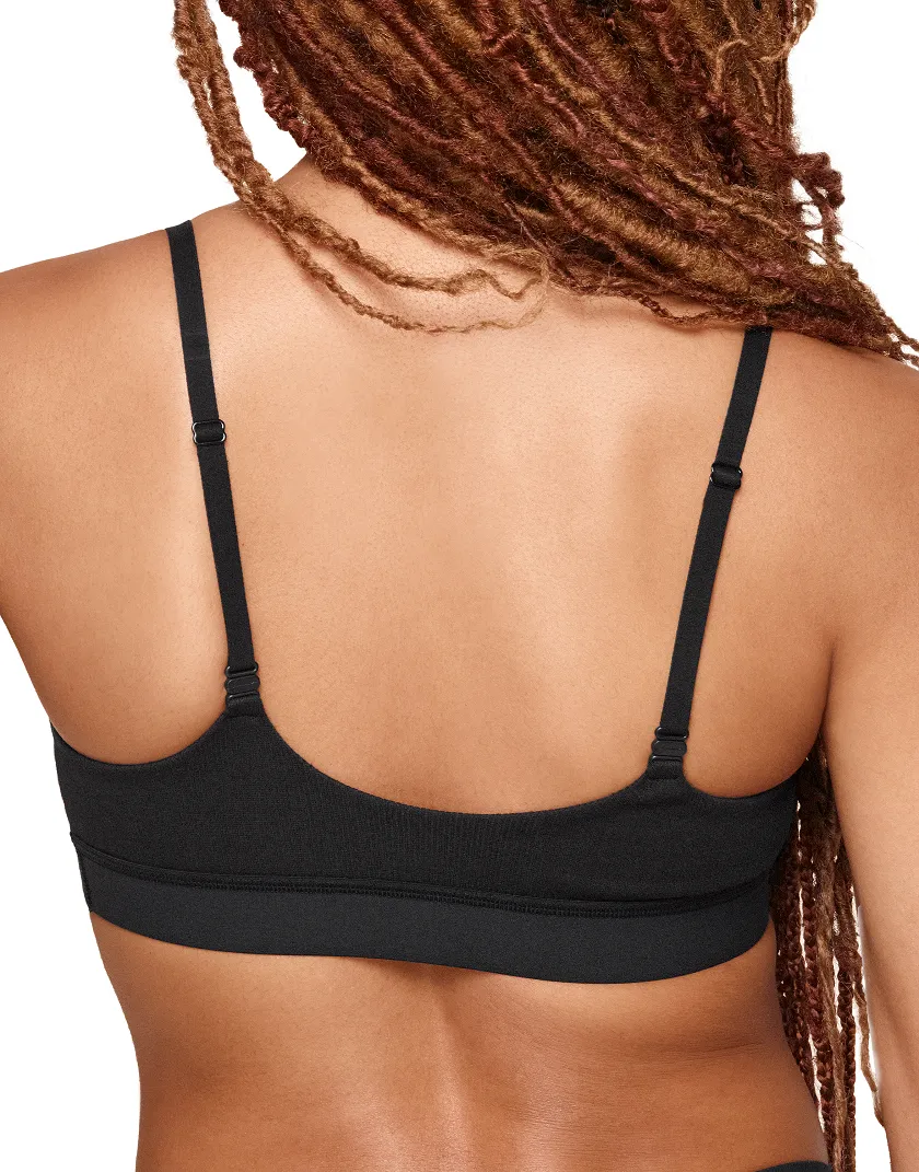 Rory Black Unlined bra bundle Model 4