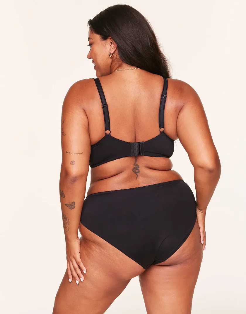 Johana B1 Black 2 Plus Contour bra bundle Model 4