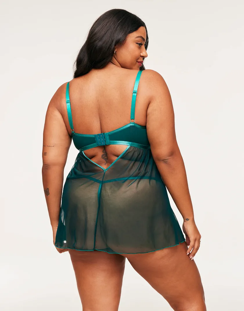 Delilah Floral Green 2 Unlined lingerie bundle Model 3