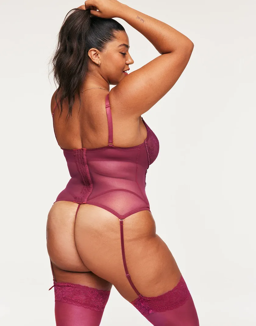 Sherry Dark Red 2 Unlined corset bundle Model 2