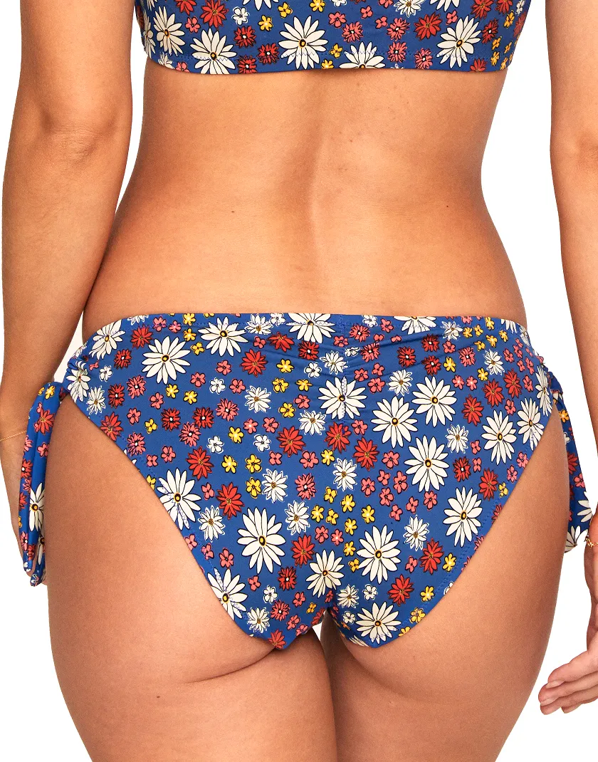 Baley Ditsy Blue 2 Contour swimwear bundle Model 4