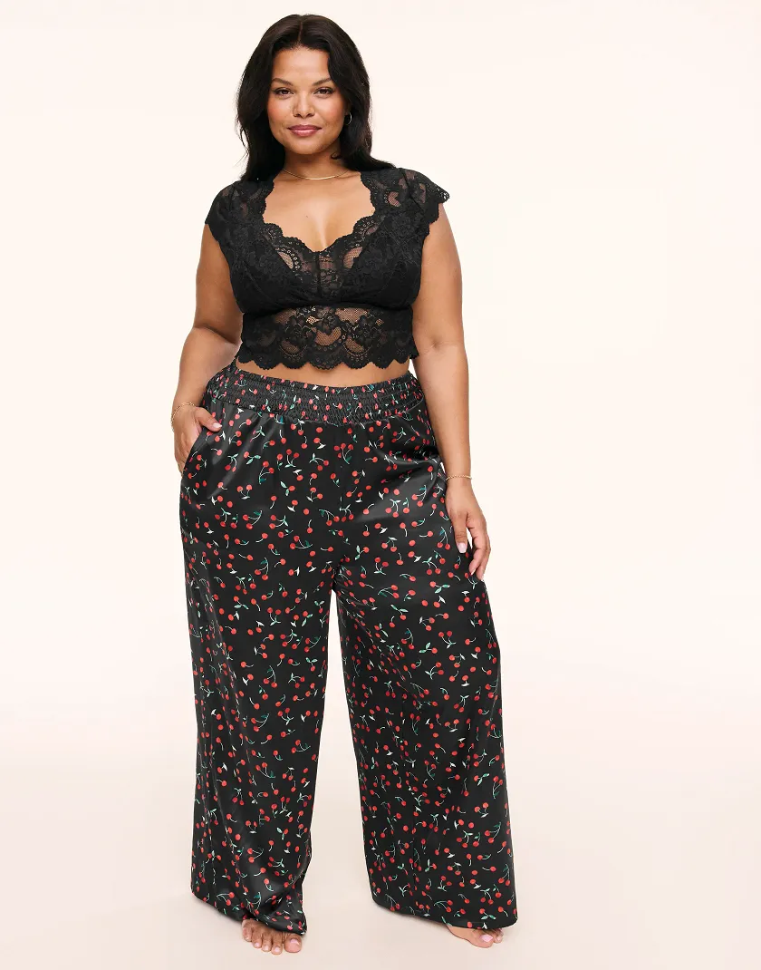 Finola Black lounge bundle Model 2