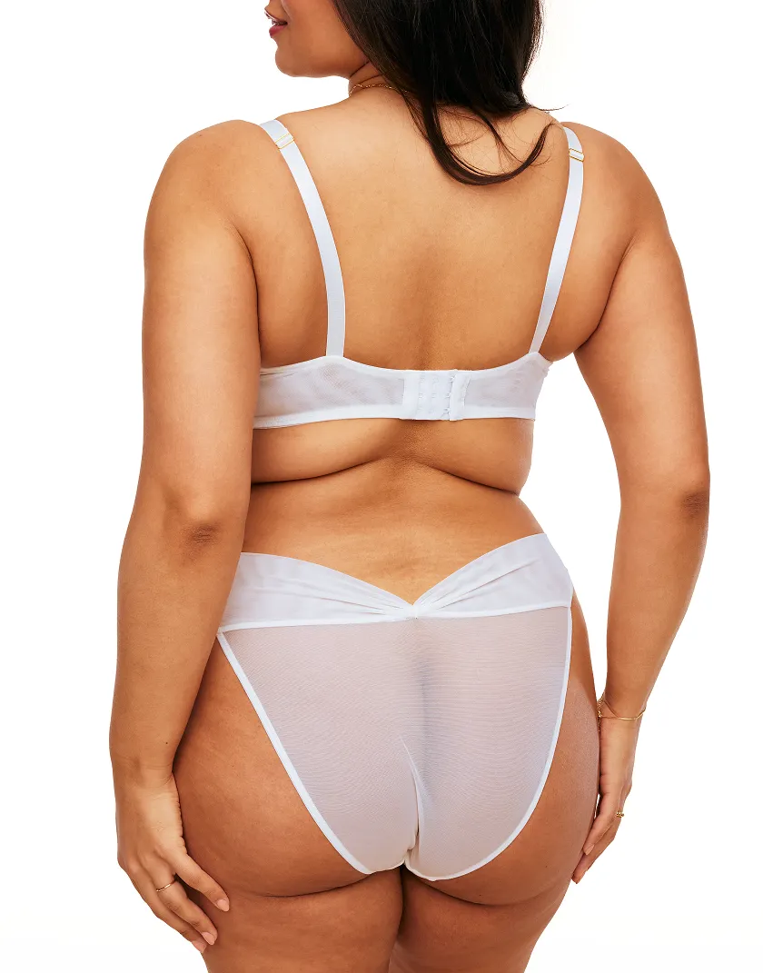 Sophy White 2 Push Up bra bundle Model 9