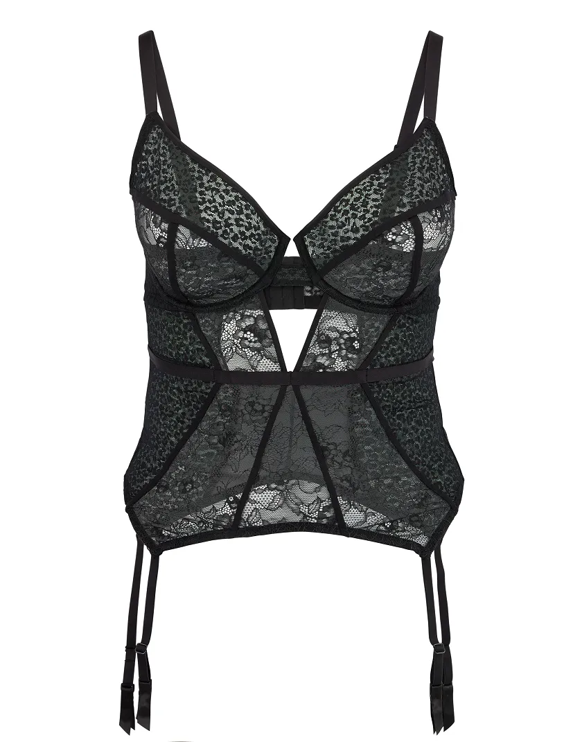 Lynn Black 2 Unlined corset bundle Still 3