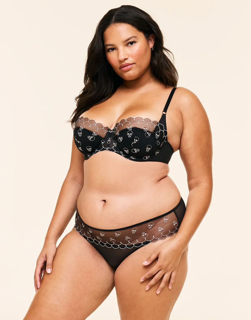 Bettie Black 4 Contour bra bundle Model 7