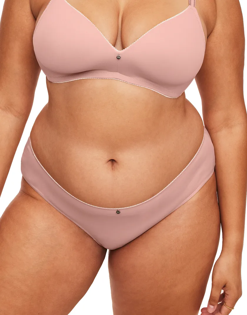 Johana B1 Medium Beige 2 Contour bra bundle Model 2
