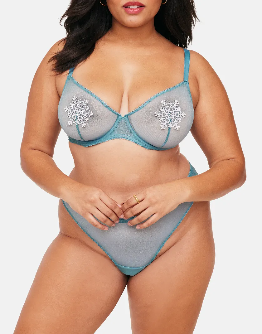 Alyshia Novelty Blue 4 Unlined bra bundle Model 7
