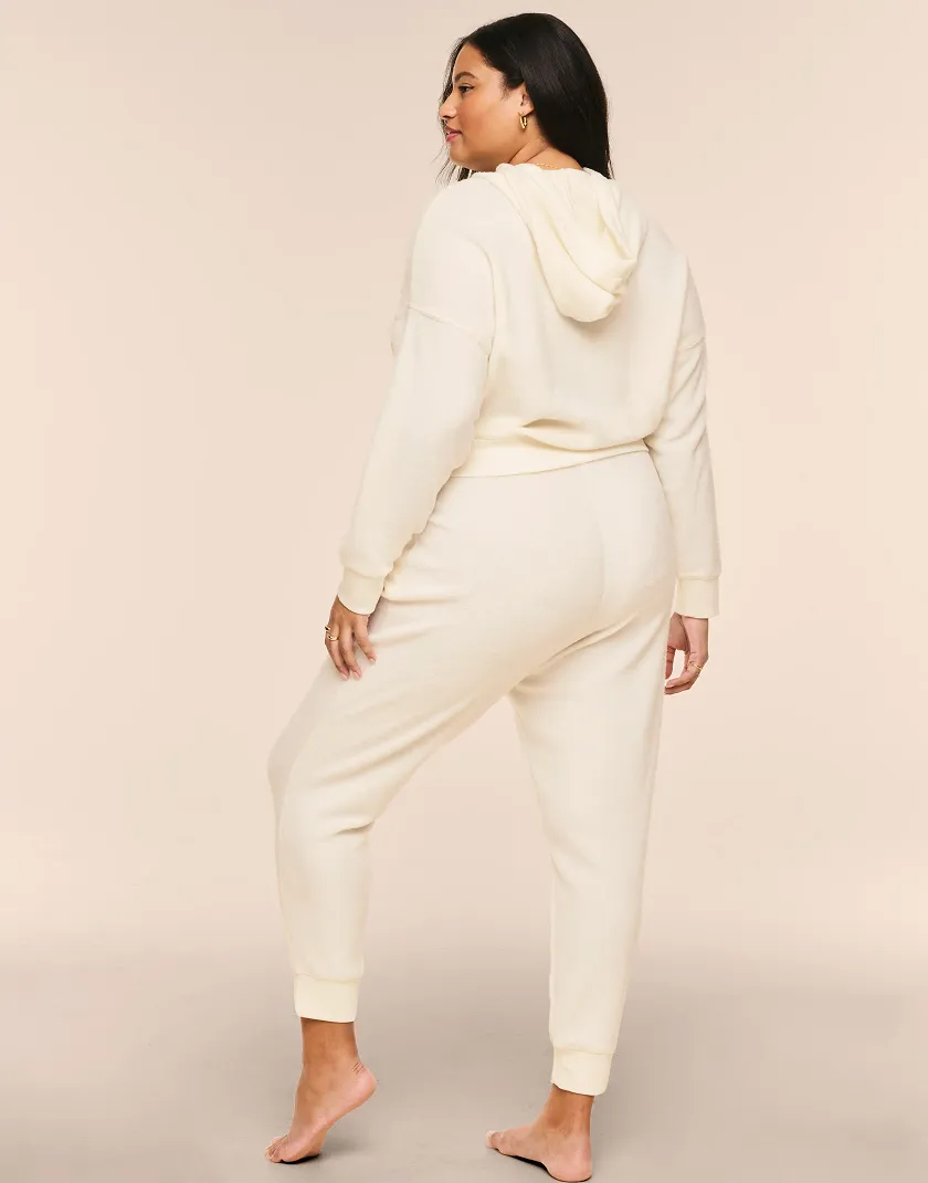 Davinia White lounge bundle Model 5