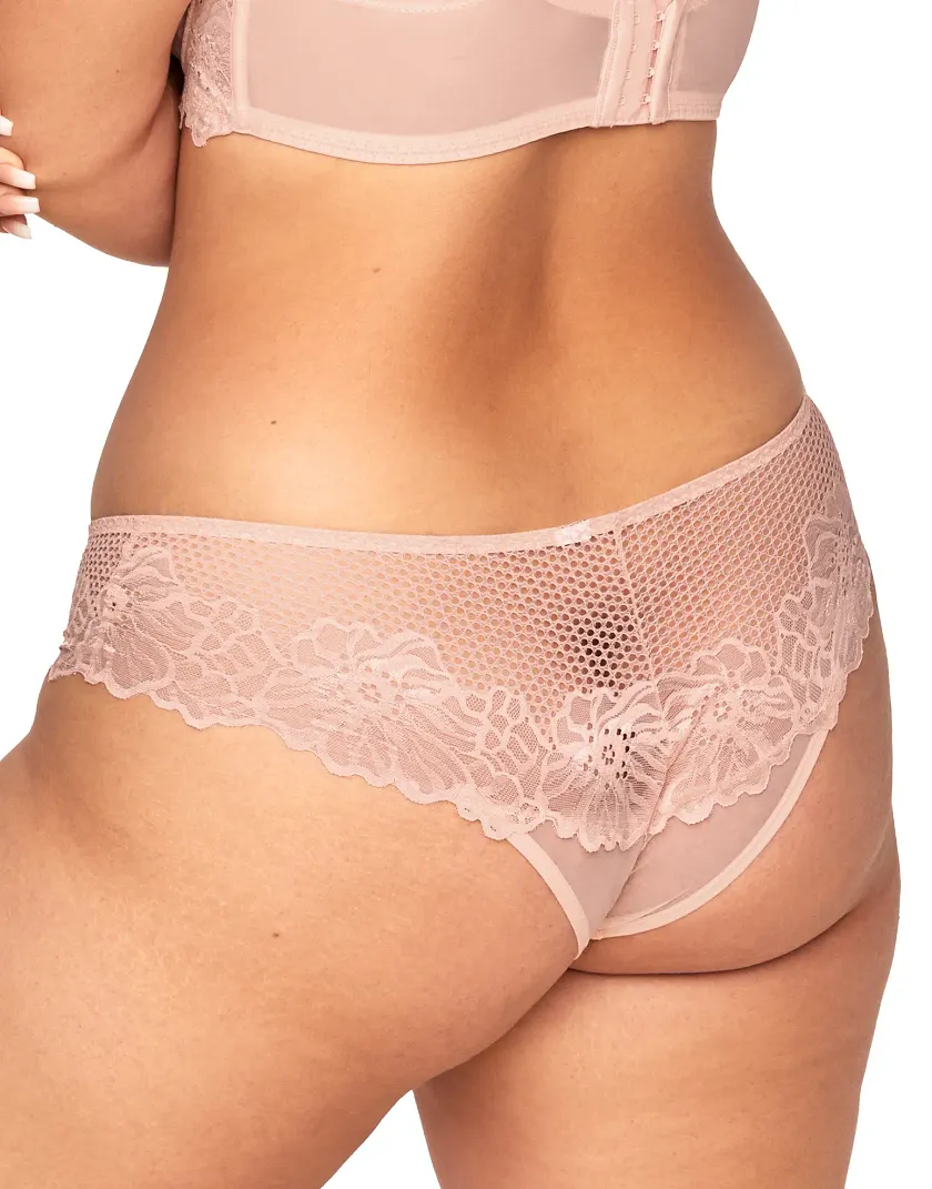 Marella Beige 2 Contour bra bundle Model 4