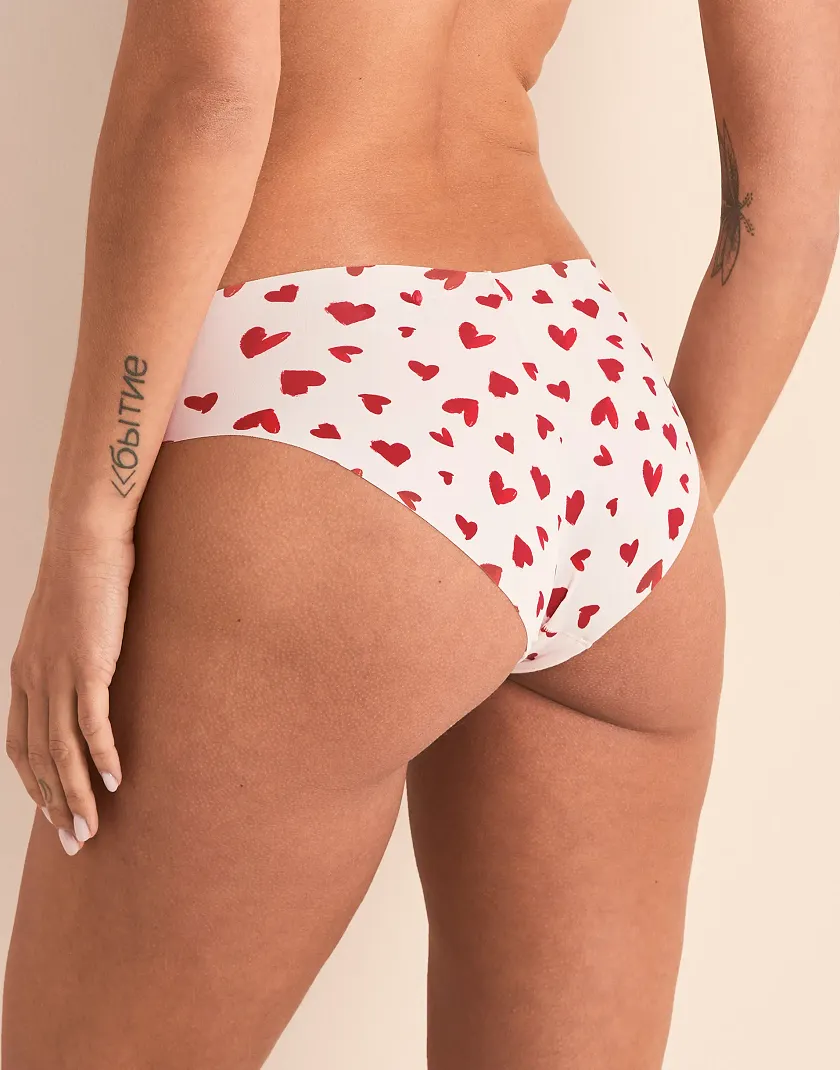 Mebel D1 Hipster Heart Pink panty bundle Model 4