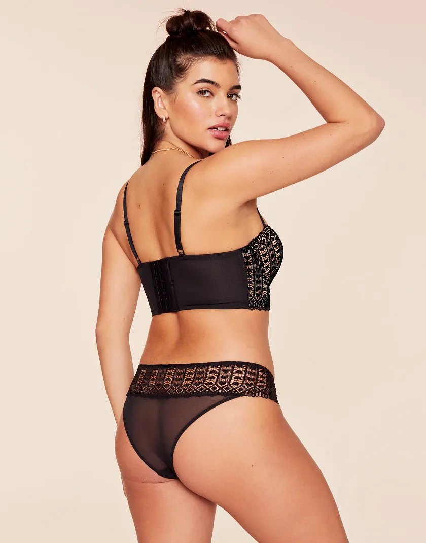 Nymphadora Black 2 Contour bra bundle Model 8