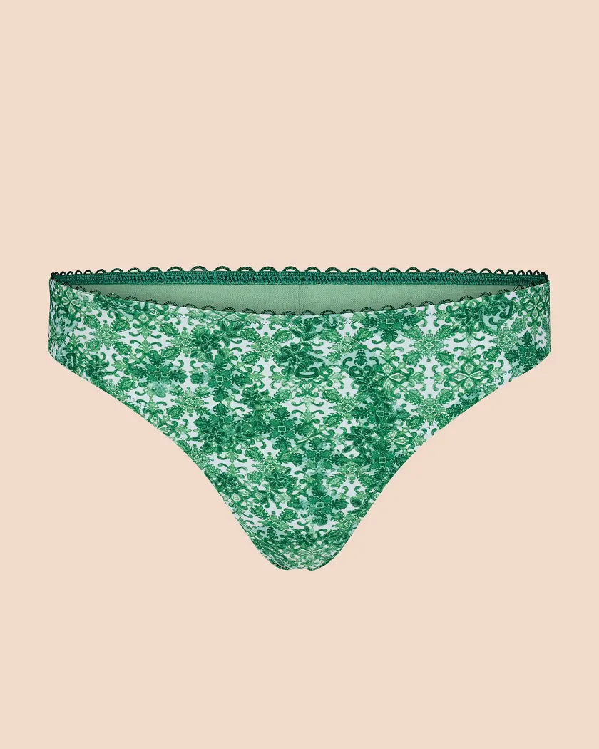 Pilar Geo Green swimwear bundle Still 3