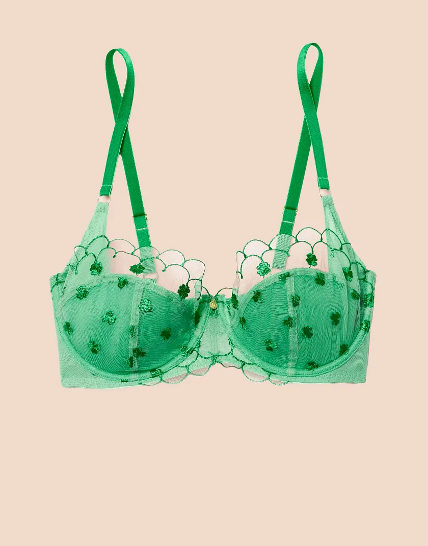 Bettie Medium Green 2 Contour bra bundle Still 5
