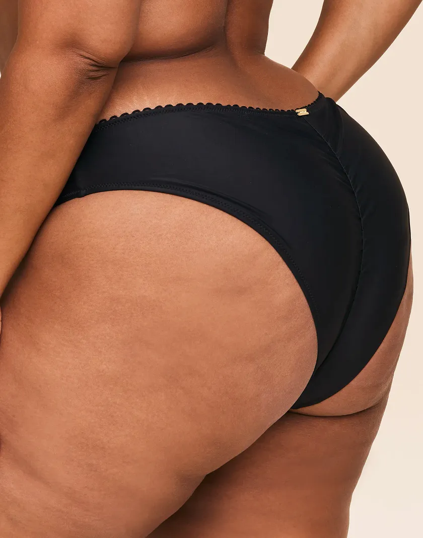 Pilar Black swimwear bundle Model 5
