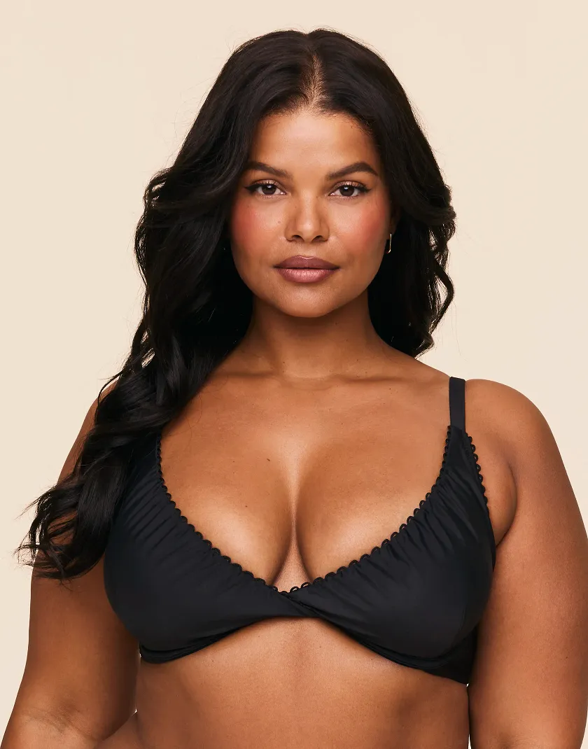 Pilar Black 2 Contour swimwear bundle Model 2