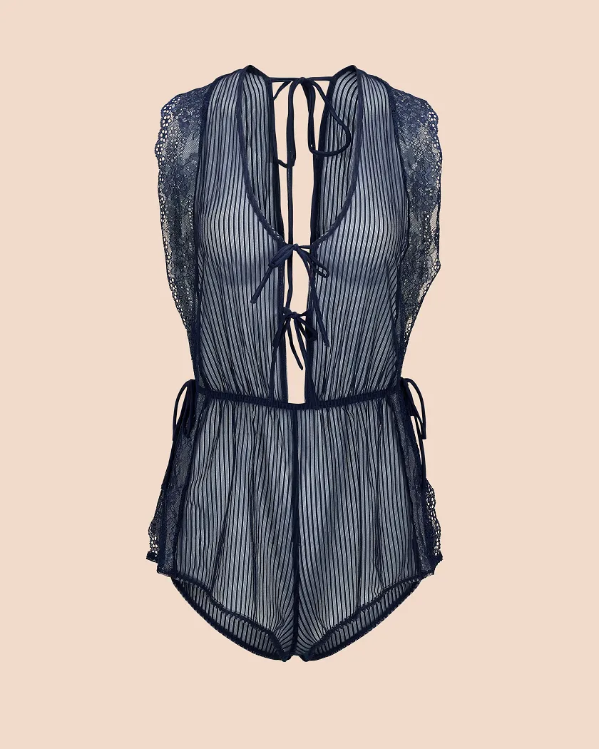 Juli Dark Blue Unlined lingerie bundle Still 3