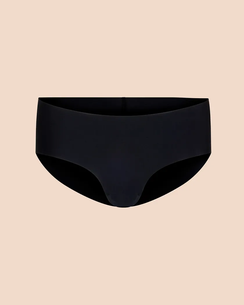 Maebel C1 Hipster Black panty bundle Still 3