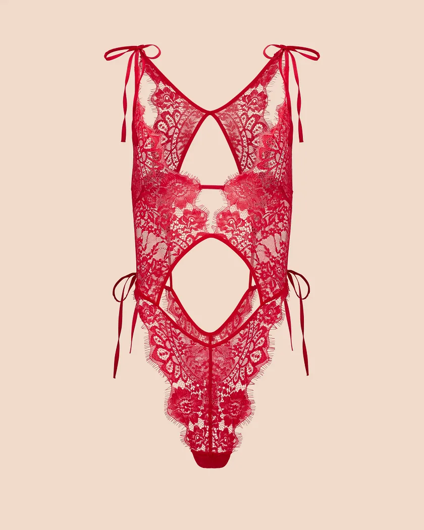 Rhonda Dark Red lingerie bundle Still 2